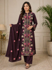 Woolen Suit with Shawl