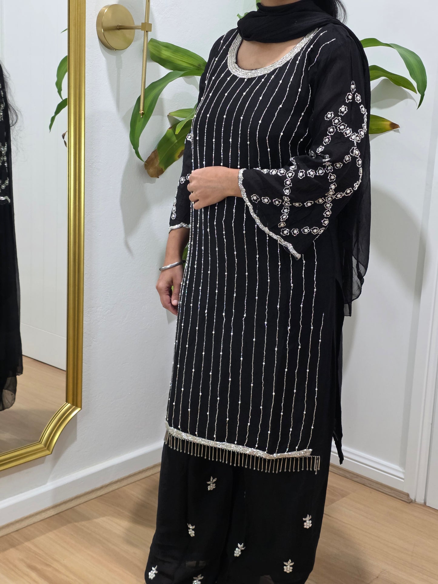 Elegant party wear Plazo suit