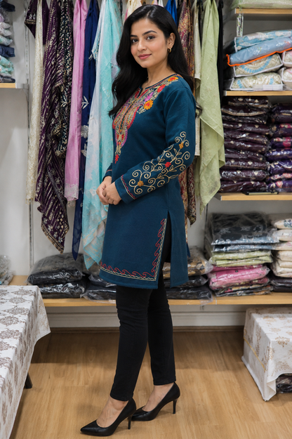 Woolen short kurti